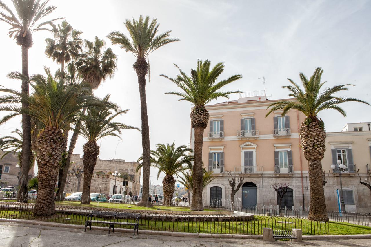 Albergo Lucy Trani Buitenkant foto