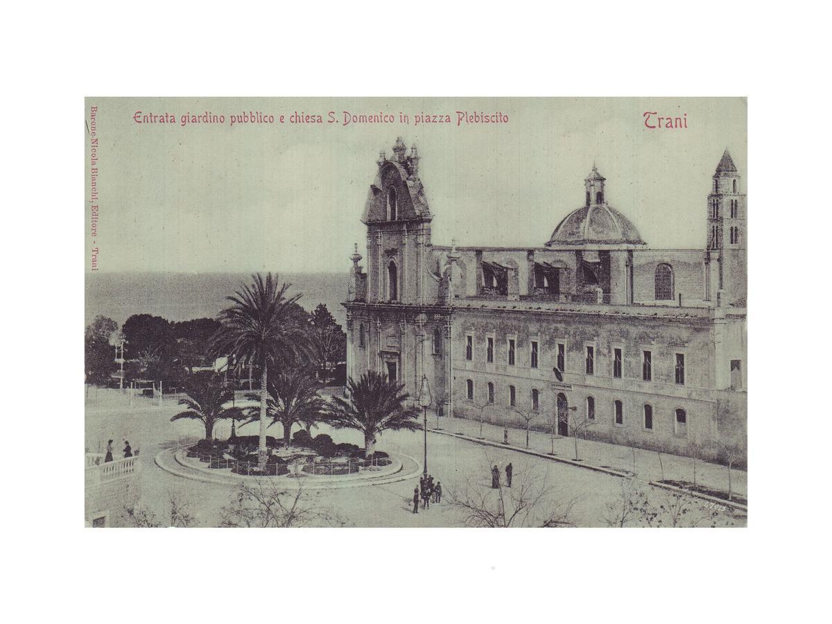 Albergo Lucy Trani Buitenkant foto